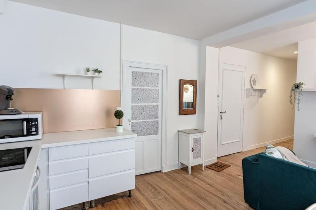 Cosy Queen -3Ch- Centre Ville & Parking Privee - Wifi Haut Debit Pau Buitenkant foto