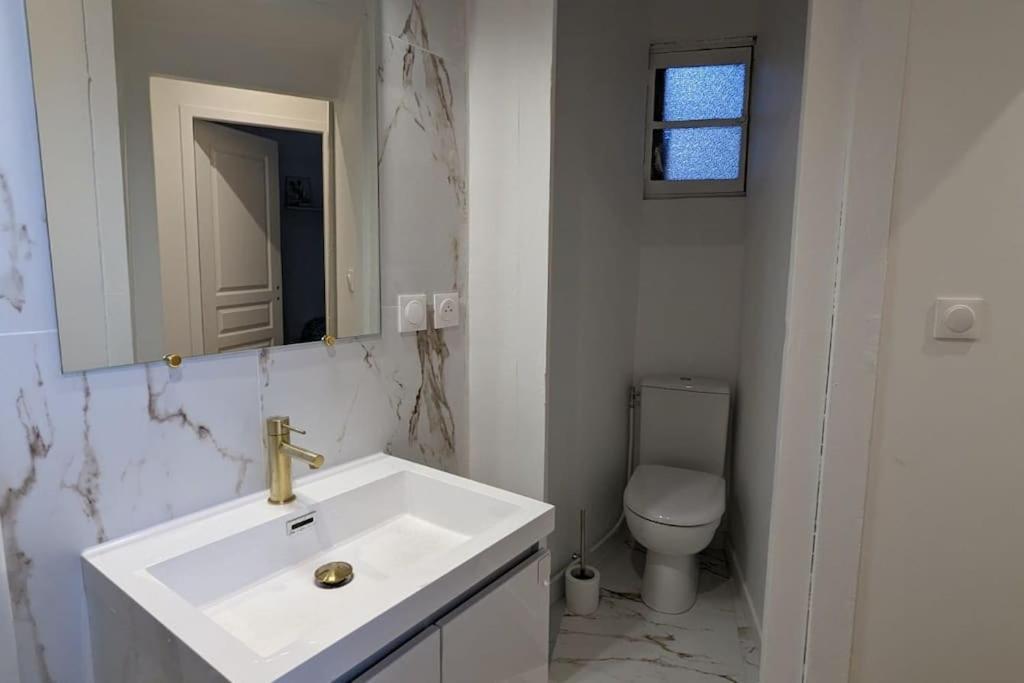 Cosy Queen -3Ch- Centre Ville & Parking Privee - Wifi Haut Debit Pau Buitenkant foto