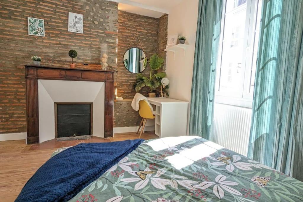 Cosy Queen -3Ch- Centre Ville & Parking Privee - Wifi Haut Debit Pau Buitenkant foto